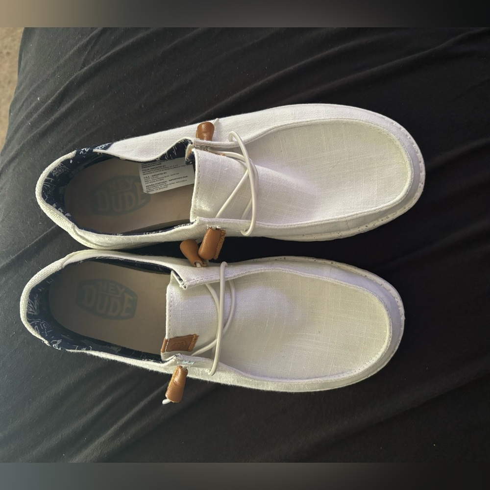 White hey dudes size 10